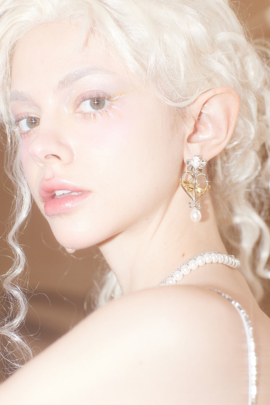 Singer in the Stars earrings